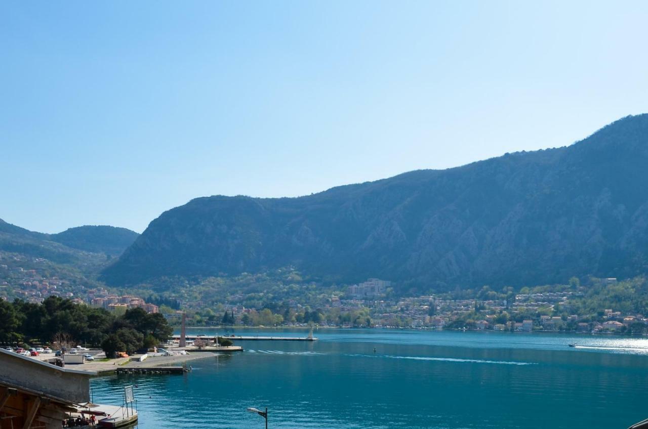 Apartment Barona Kotor Exterior foto